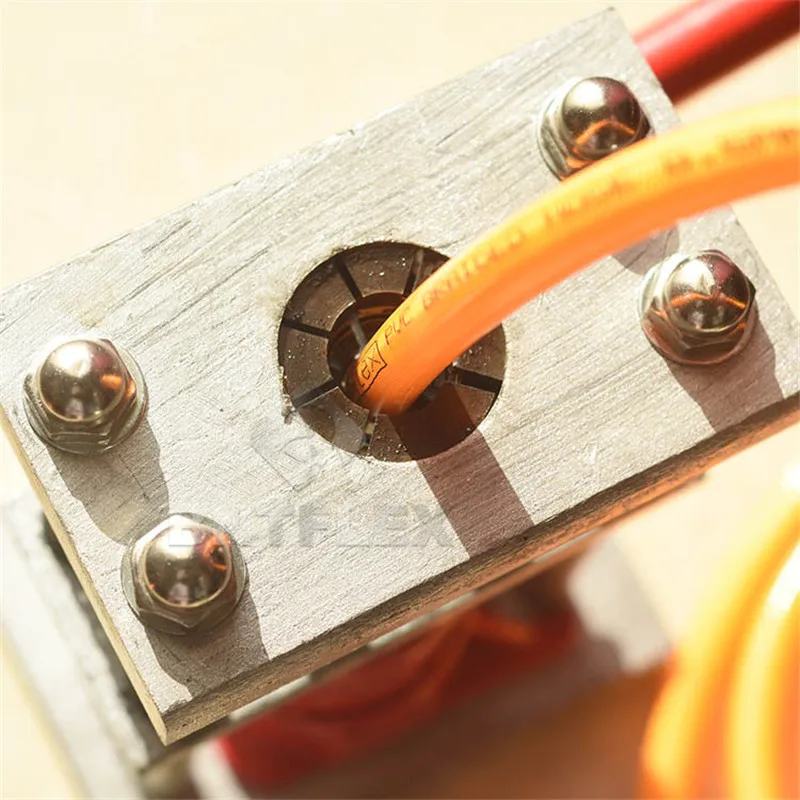 Пластиковые non провода фитинг резинового шланга гофрируя машина