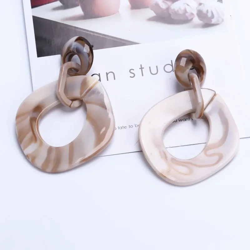 EK2188 европейские Длинные акриловые серьги с узором висячие для женщин модные