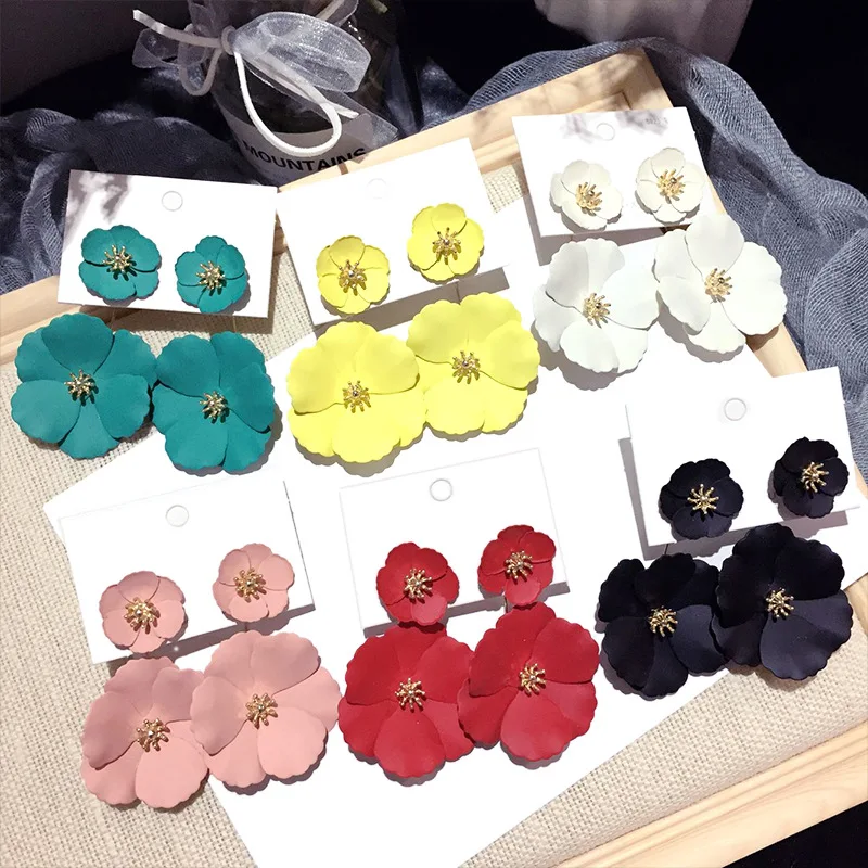 Женские серьги в стиле бохо большие двухслойные с цветами эффектные украшения