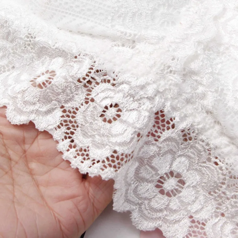 Сексуальная молодая девушка кружевной бюстгальтер без косточек Для женщин с