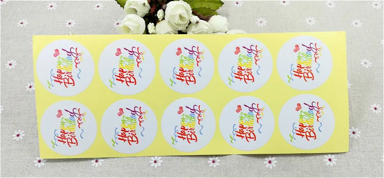 Hot 100Pcs Happy Birthday Circle Colorful Handmade Cake Packaging Sealing Label Kraft Sticker Baking DIY Gift Box Stickers | Дом и сад