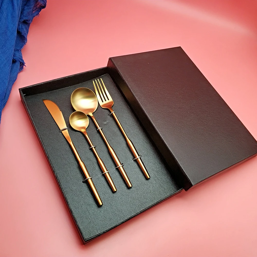 

Hot Sale 4 pcs Gold Houston Dinnerware 304 Stainless steel Knife Fork Spoon Cutlery Kitchen Food Tableware Flatware Dining Set