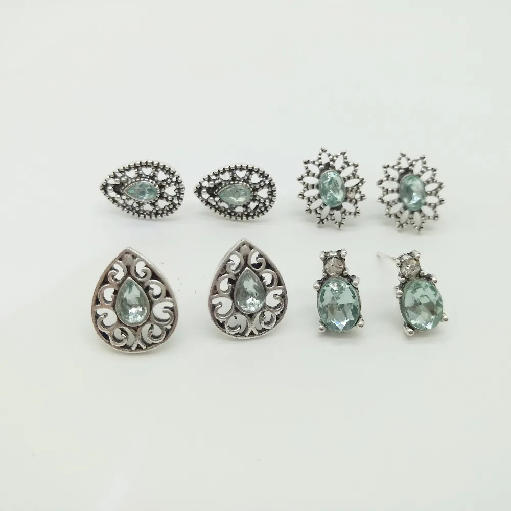 8 шт./компл. очаровательные серьги гвоздики в богемном стиле с полыми цветами и