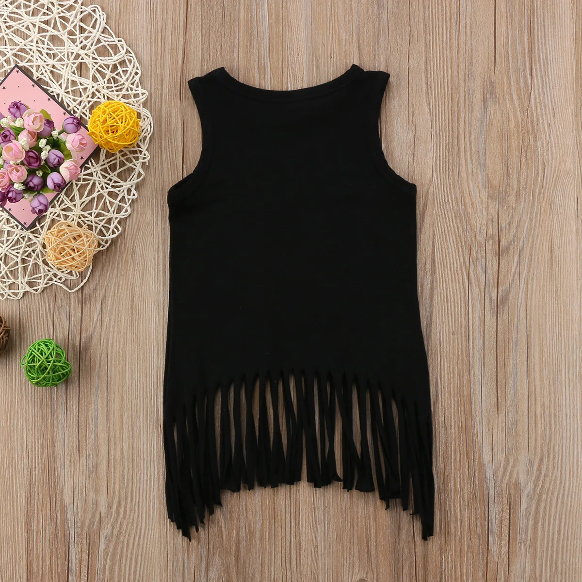 2018 модные детские топы без рукавов для маленьких девочек черные с цветочками и