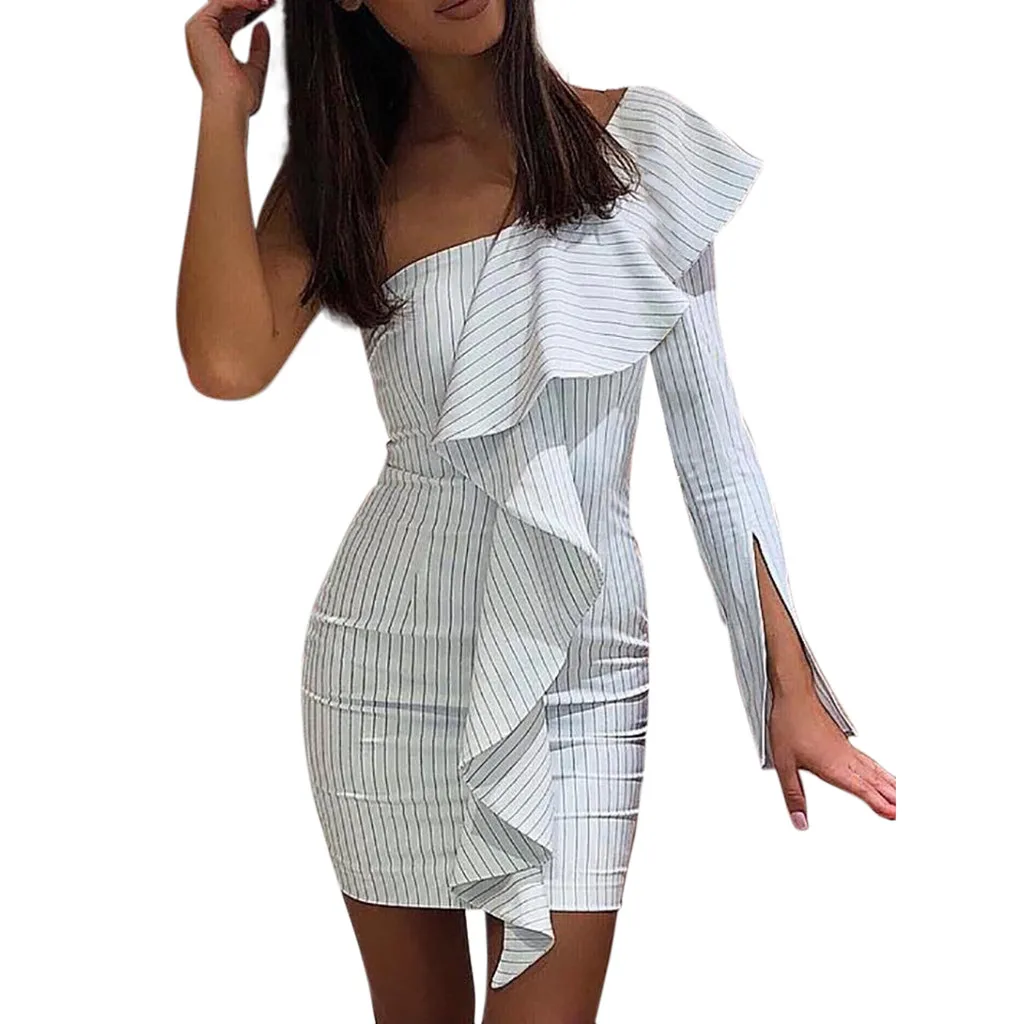 Бесплатная страусиное женское платье на одно плечо с оборками облегающее