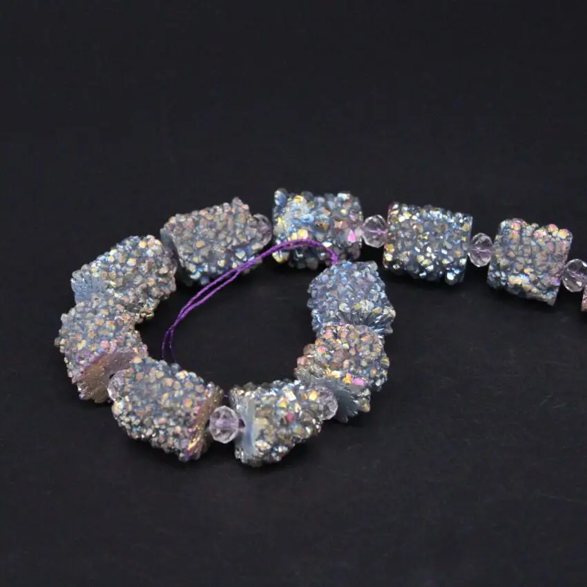 Прибл. 17 шт./нитка радужный титановый натуральный кварц жеодовая