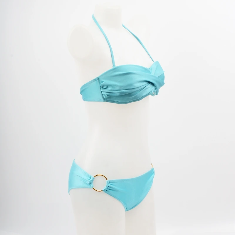 Скрученный комплект бикини с пуш ап топом и колечками для отдыха хит продаж