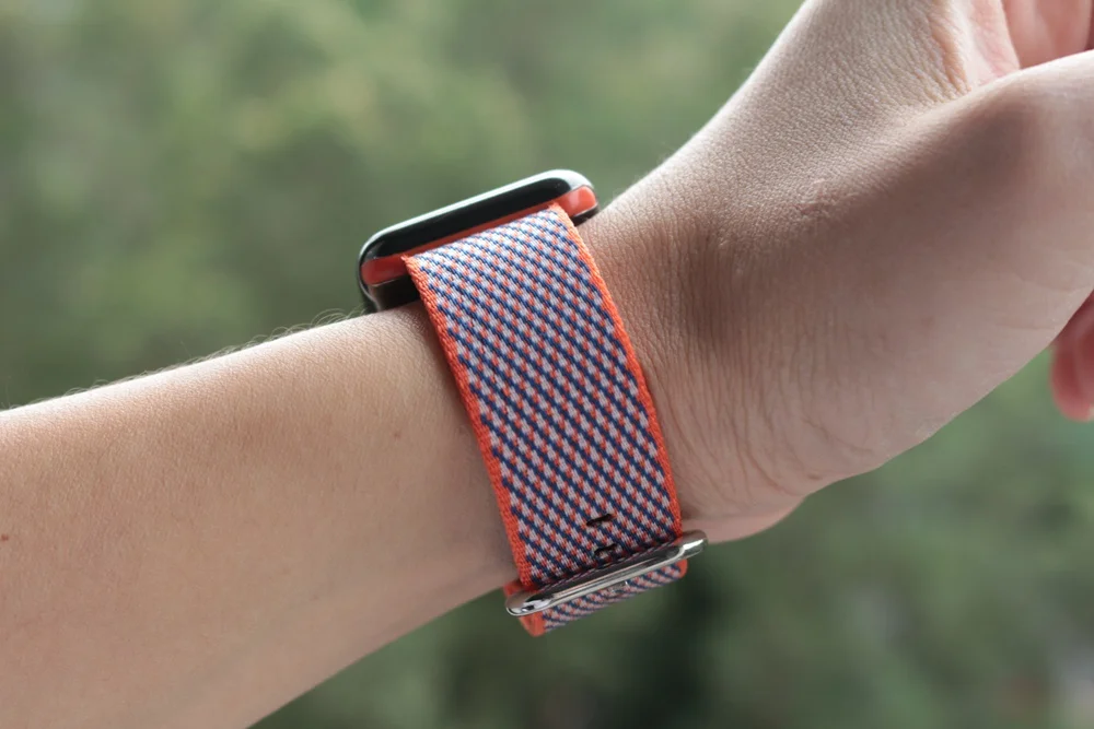 URVOI ремешок для Apple Watch series 5 4 3 2 1 тканая нейлоновая ткань-как на ощупь ремешок для iWatch new pride edition Классическая пряжка