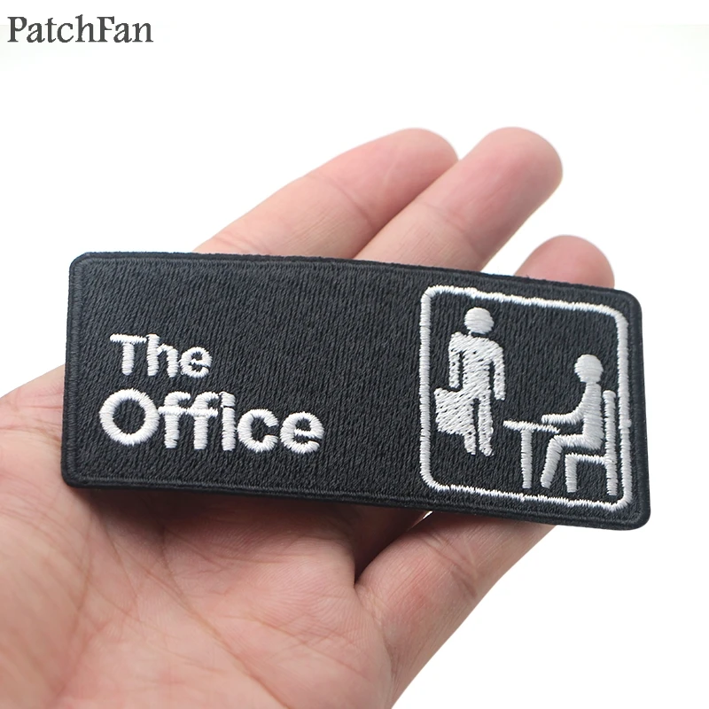 Patchfan офис, ТВ-шоу fuuny письмо шитье diy значки вышитые железные на нашивках одежда кошелек значок стикер A1724