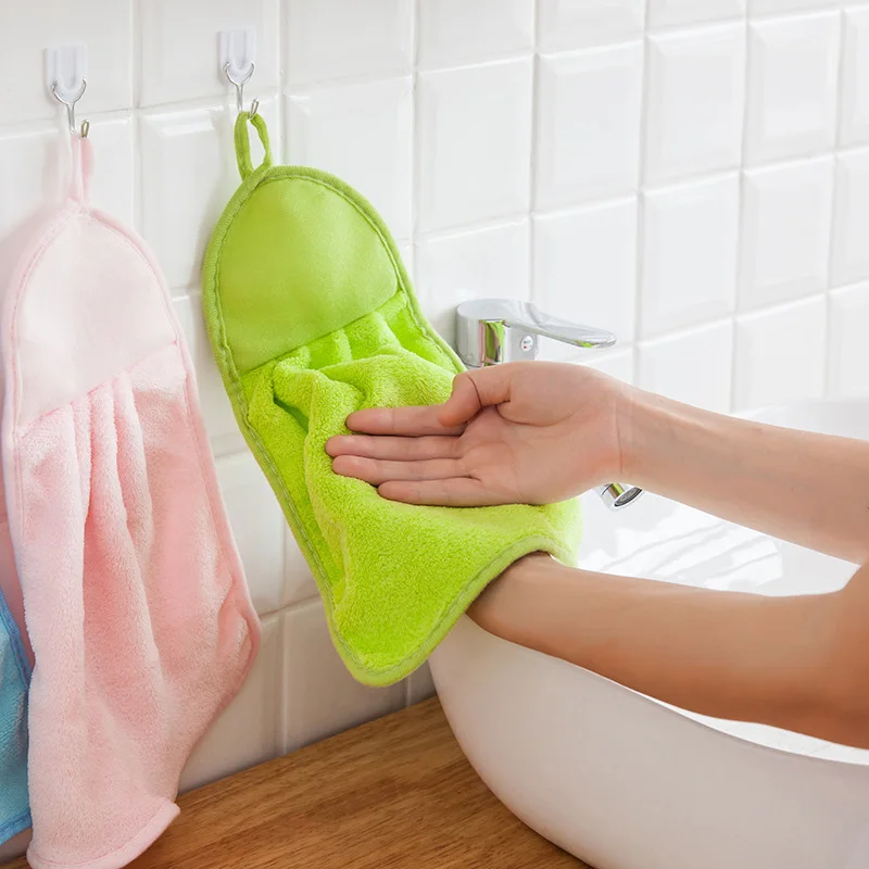 Полотенца для уборки. Полотенце для рук. Полотенце для рук в ванной рядом с раковиной. Тряпки для кухни впитывающие фикс прайс.
