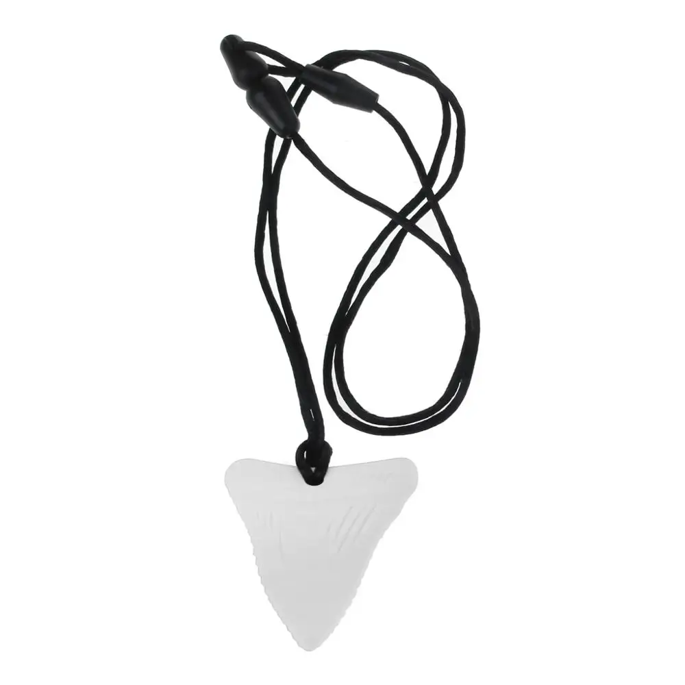 W Силиконовая подвеска в форме зуба акулы для прорезывания зубов, для детей, для пола, нейтральное, жевательное ожерелье, сенсорная подвеска-прорезыватель, бусы без BPA - Цвет: W
