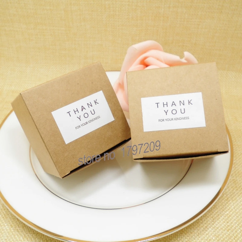 

50pcs/lot 6*6*5cm Kraft Paper Wedding Candy Box with thank you Sticker wedding favors and gifts rustic wedding decoration