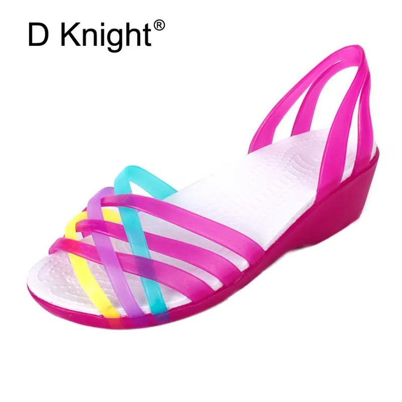 

Модные летние женские туфли на танкетке, цветные пластиковые пляжные сандалии из ПВХ, женские слипоны на высоком каблуке, обувь для мам