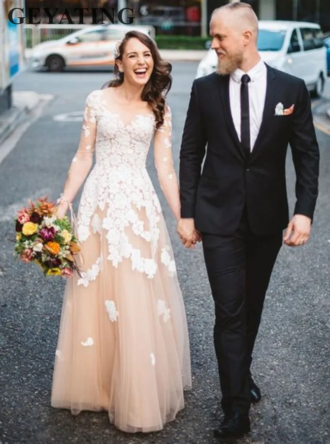 Фото Кружевное платье цвета слоновой кости шампанского | Свадьбы и торжества