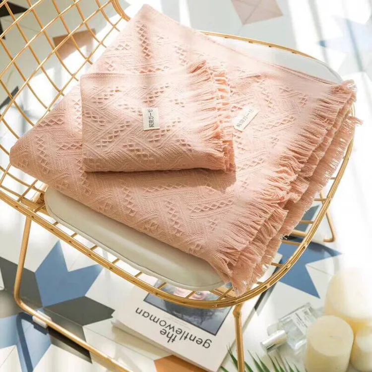 Банное полотенце с бахромой комплект из двух предметов пляжная одежда ажурными