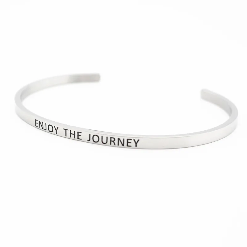 Браслет из нержавеющей стали с гравировкой и вдохновляющей цитатурой | Украшения