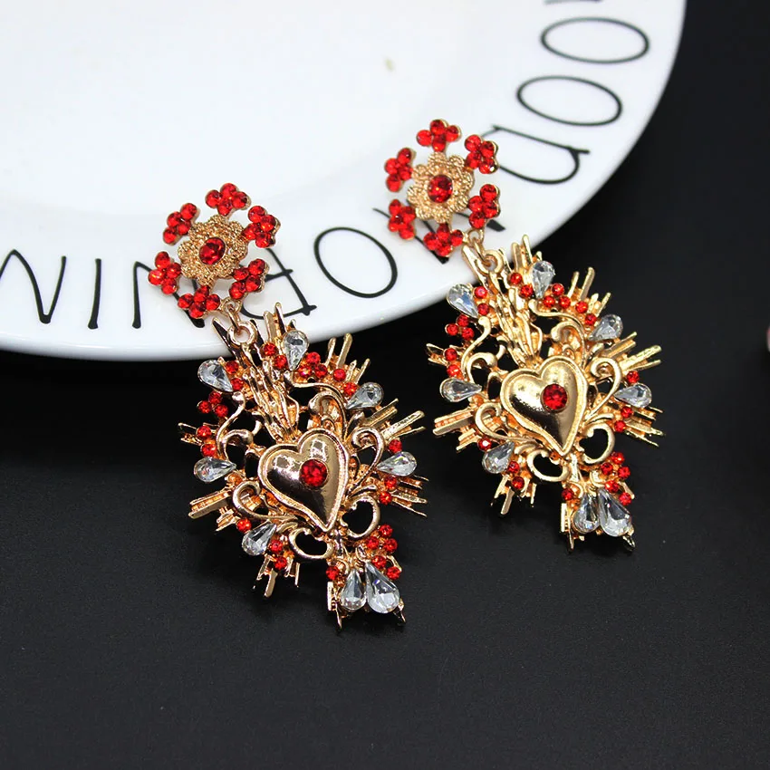 Соединенные Штаты Подиум раздел барокко суд ветер прозрачный TPU Мягкий серьги с