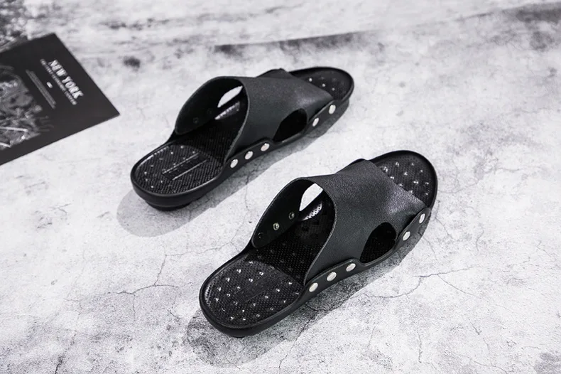 Mazefeng Summer Genuine Leather Slippers High Quality Men Sandals Rivet Beach Mens Slippers Platform Male Sandals Rubber Shoes