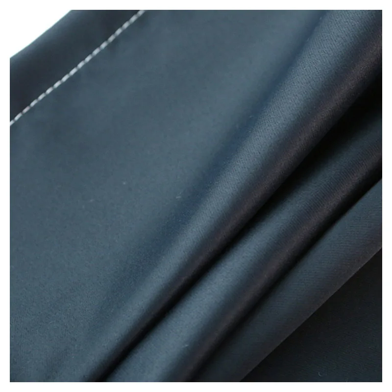 Плотные затемняющие шторы на окна однотонные европейские красные черные для