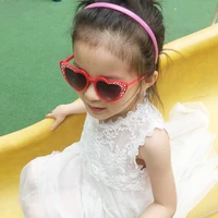 kids sunglasses anti uv400 heart shape sun glasses with diamonds summer beachparty sunshade glasses protect eye n69