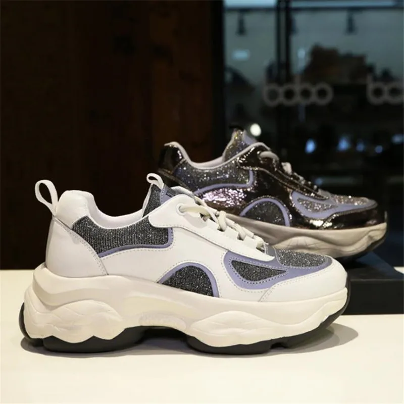 Кроссовки женские из натуральной кожи на шнуровке с круглым носком | Обувь