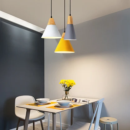 

Современный минималистичный подвесной светильник в скандинавском стиле, креативный деревянный светодиодный светильник для кухни, столово...