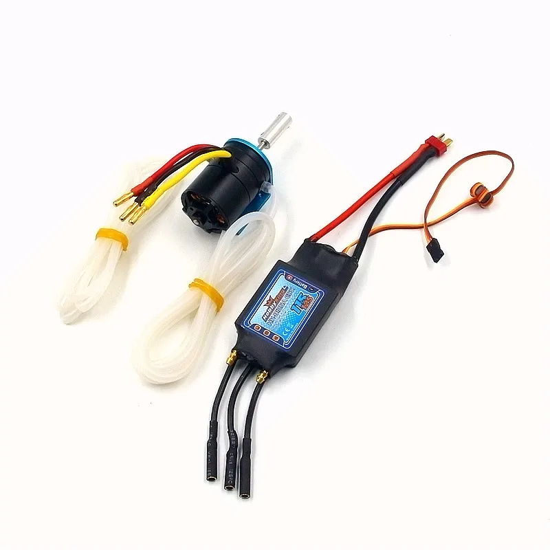 Радиоуправляемая лодка с бесщеточным двигателем RC hobby мощность 3536 кв/кв 125A ESC