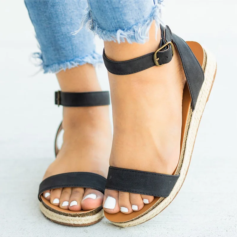 Женские сандалии из мягкой кожи Летние туфли на плоской подошве Большие 43