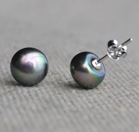 Серьги гвоздики женские из серебра 100% пробы с натуральным жемчугом 9