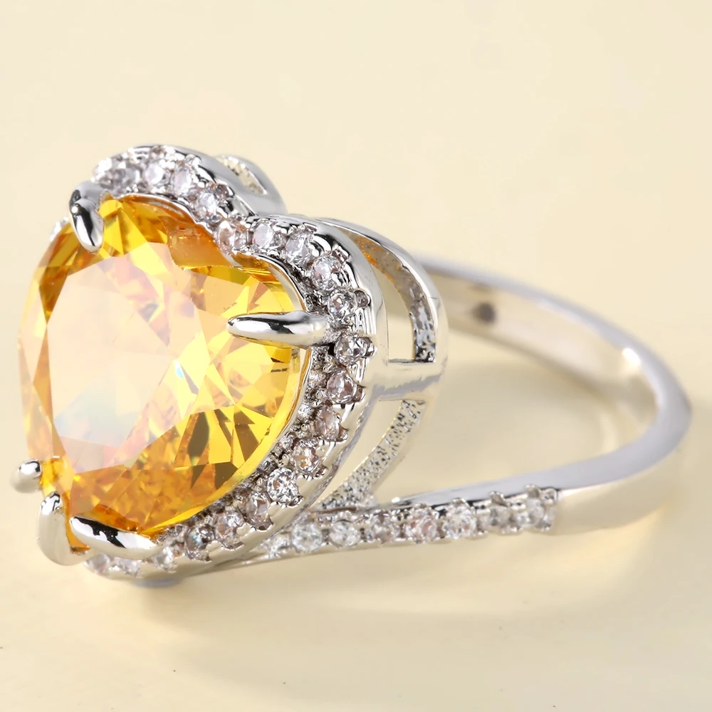 Женское кольцо с кристаллами серебряное сердцем Размер 6/7/8/9|with stones|silver ring stonering