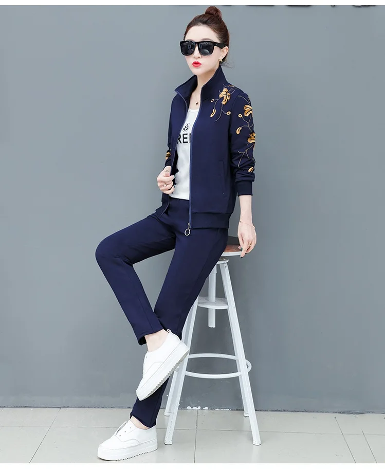 Женский спортивный костюм для отдыха весенне-осенний комплект из 3 предметов