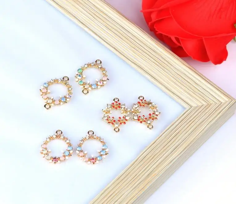 10 шт. цветные серьги в виде Радужки Подвески В Виде Цветка Красного цвета