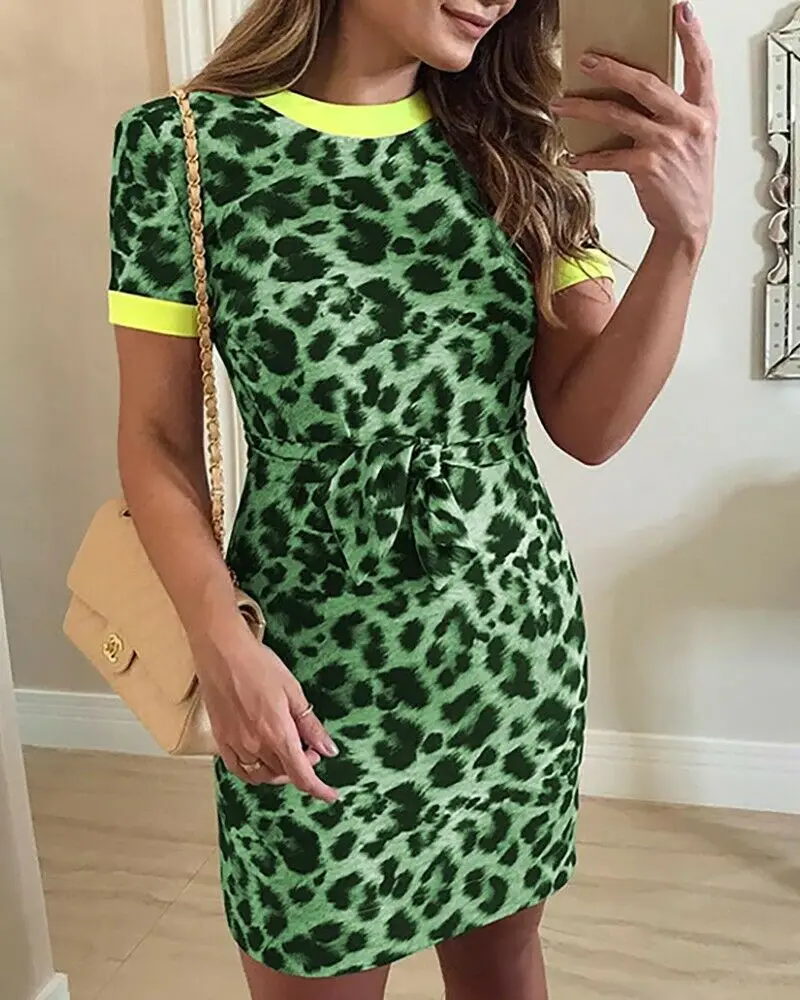 Женское облегающее мини-платье с коротким рукавом леопардовое летнее платье