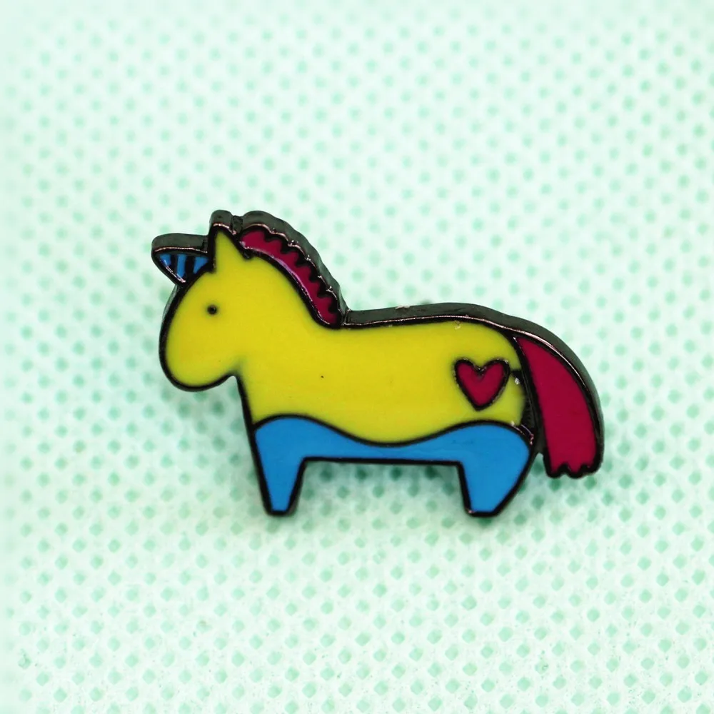 Брошь Timlee X191 металлическая в виде радужного единорога | Украшения и аксессуары