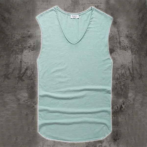 Майка мужская хлопковая с v образным вырезом повседневная однотонная тенниска