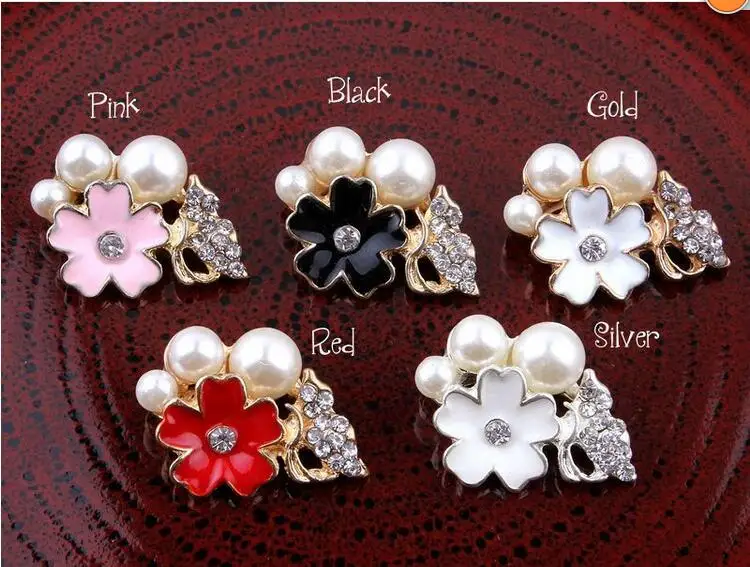 

Free Shipping Wholesal40pcs/lot 18x23mm' Rhinestone Flatback Button crown Button For Wedding Invitation duomo100