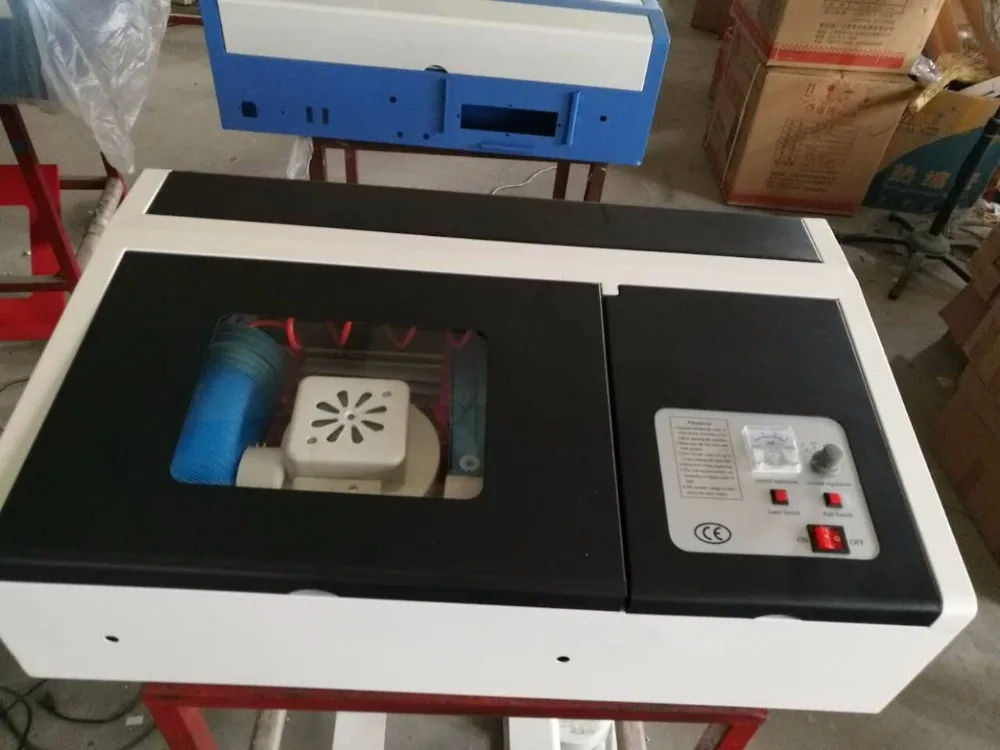 40 watt co2 laser engraver cutter from china factory enlarge