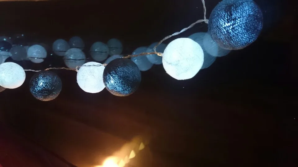 Светодиодная гирлянда с хлопковыми шариками на батарейках 20 шт./компл.