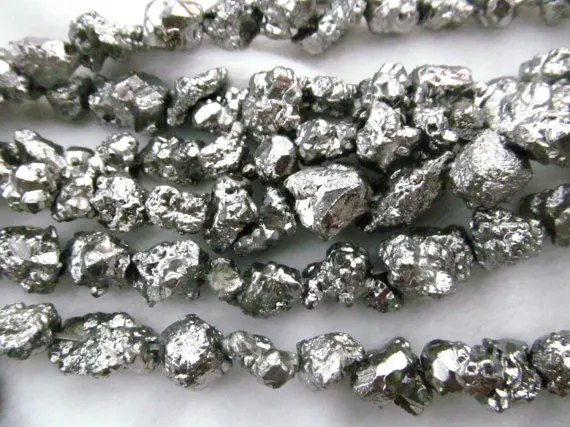 

2strands 6-20mm Pyrite Stone Electroplated Quartz Titanium Quartz Rainbow Quartz, Crystal Nuggets,Freeform Beads