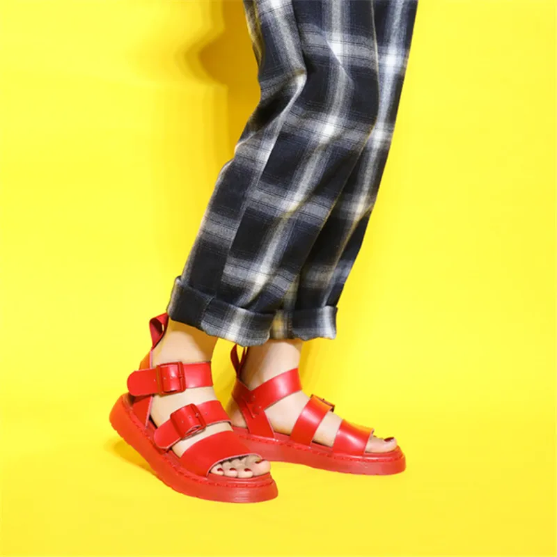 

Fashion Red Leather Women Shoes Slipper Gladiator Buckle Sandals Casual Flats Shoes Women Summer Mujer Peep Toe Beach Flip Flops