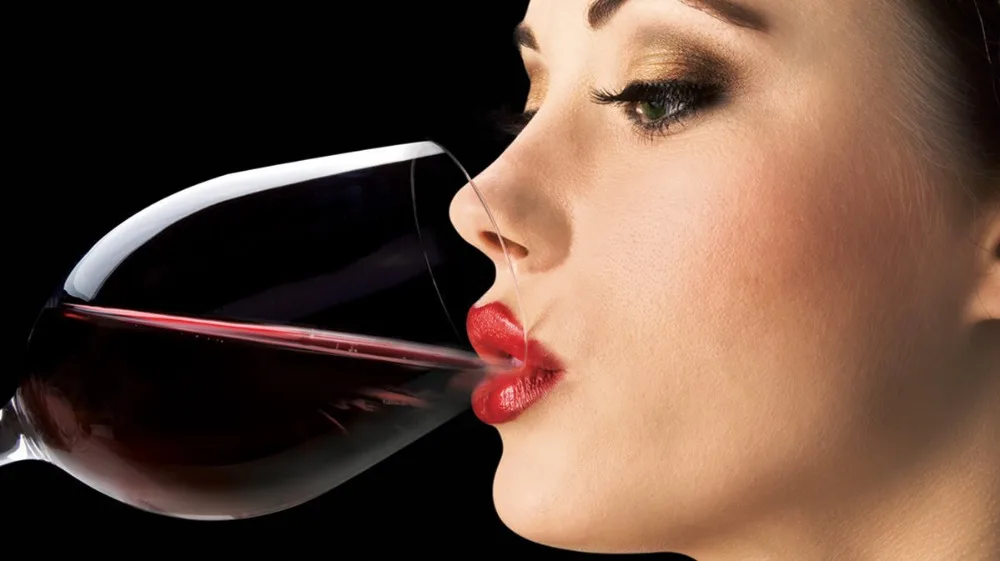 

Essential Wine Aerator