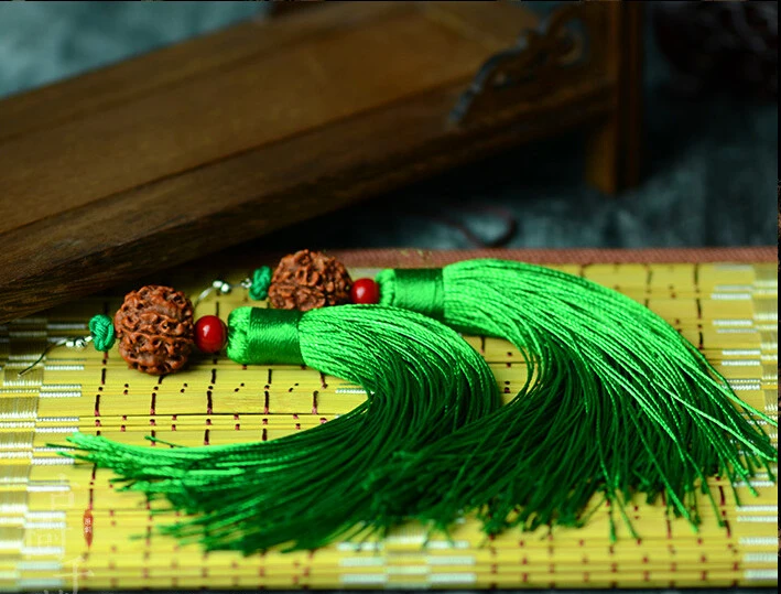 Длинные висячие серьги с кисточками традиционные преувеличенные бахромы