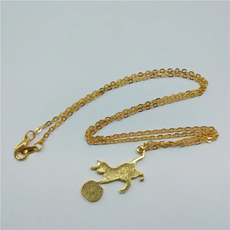 Ожерелье женское с подвеской в виде кошки шариком