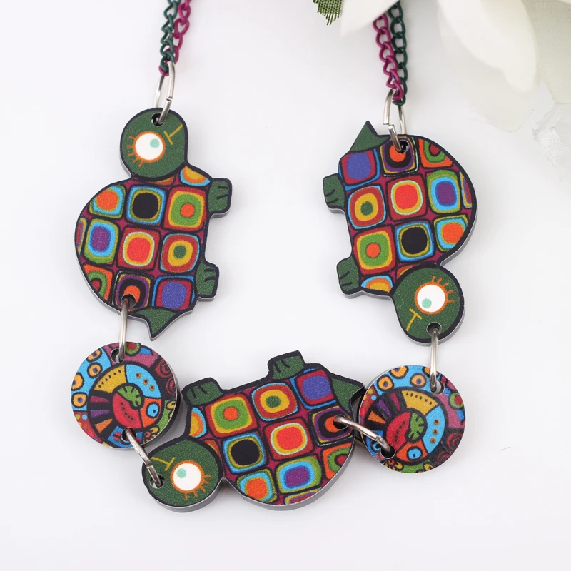 Bonsny Красочная черепаха 2014 милый милый & ожерелья-подвески модные девушки акриловое ожерелье для женщин Бесплатная доставка.