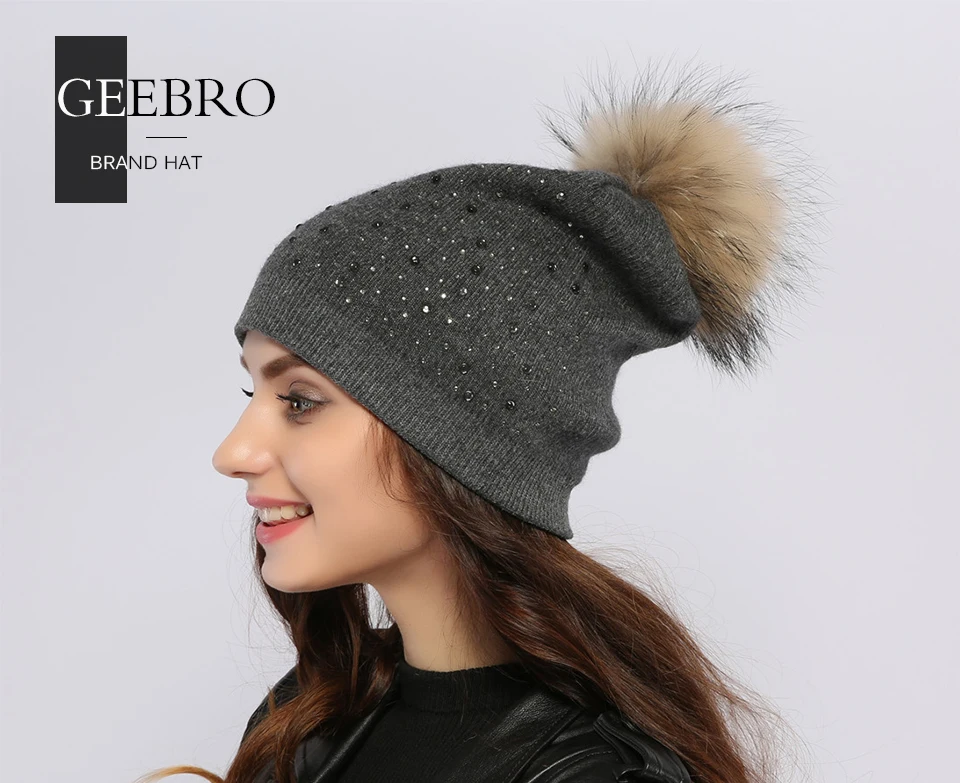 Geebro Для женщин помпонами Шапки зима теплая Вязание енота Мех животных Pom Beanie шапка для Для женщин Натуральный мех помпоном Skullies шапочки dq039