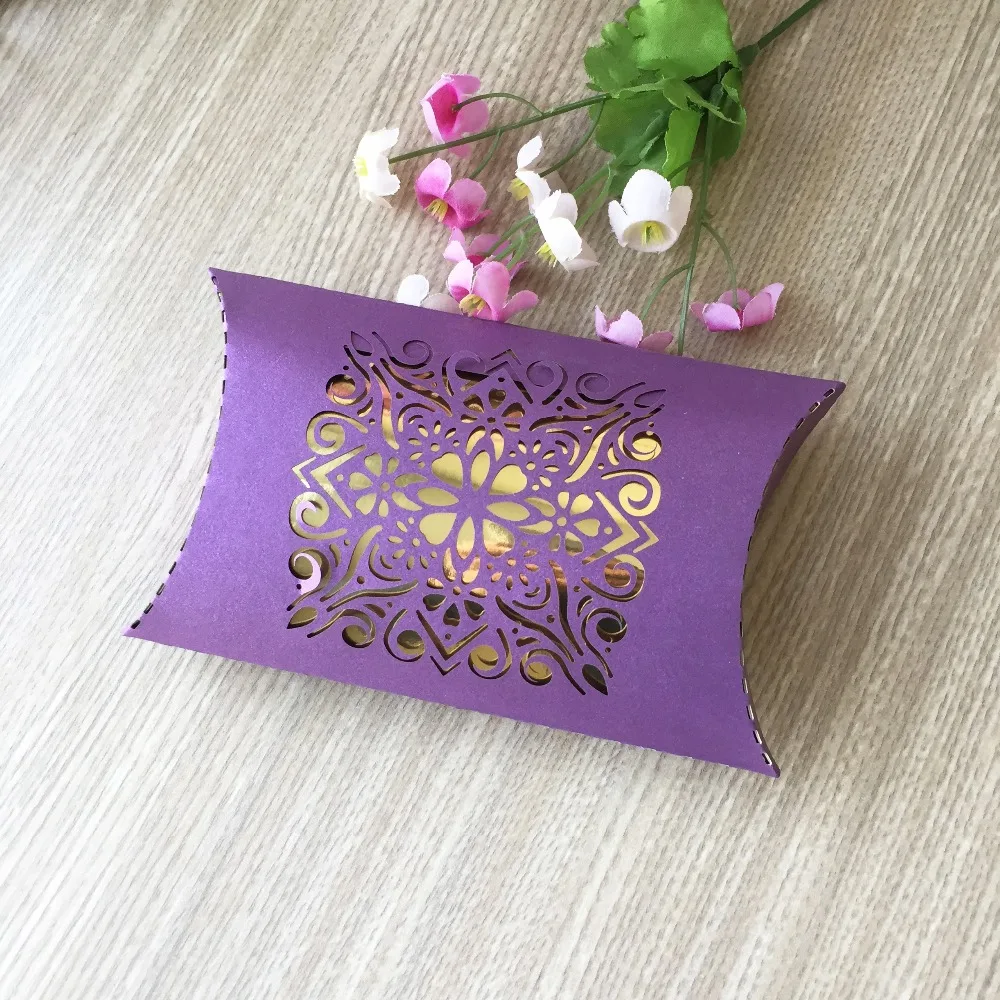 50 шт. жемчужная бумага с лазерной резкой подушка коробка для свадебной вечеринки