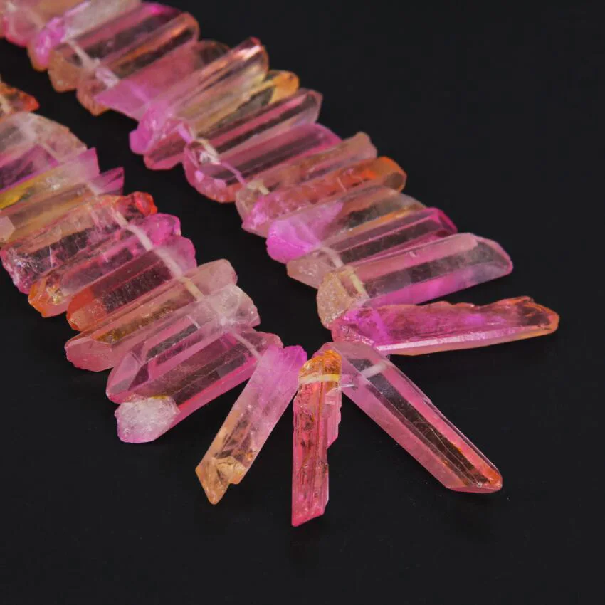

Rough Quartz Top Drilled Stick Points Briolettes Necklace,Fushcia Pink color Natural Stones Raw Crystals Graduated Spike Beads