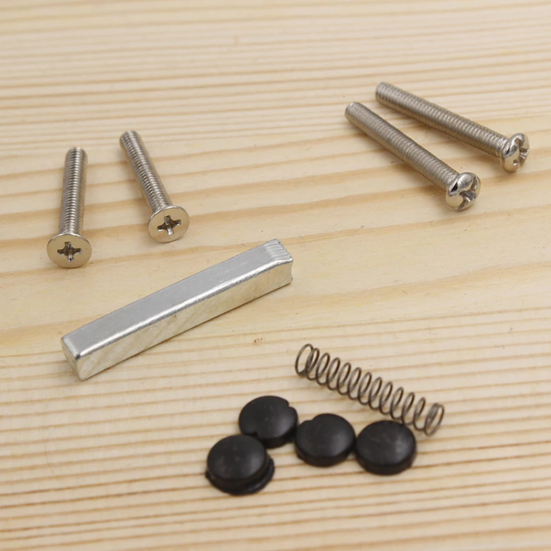 Оборудование для санитарной перегородки в общественном туалете фитинг