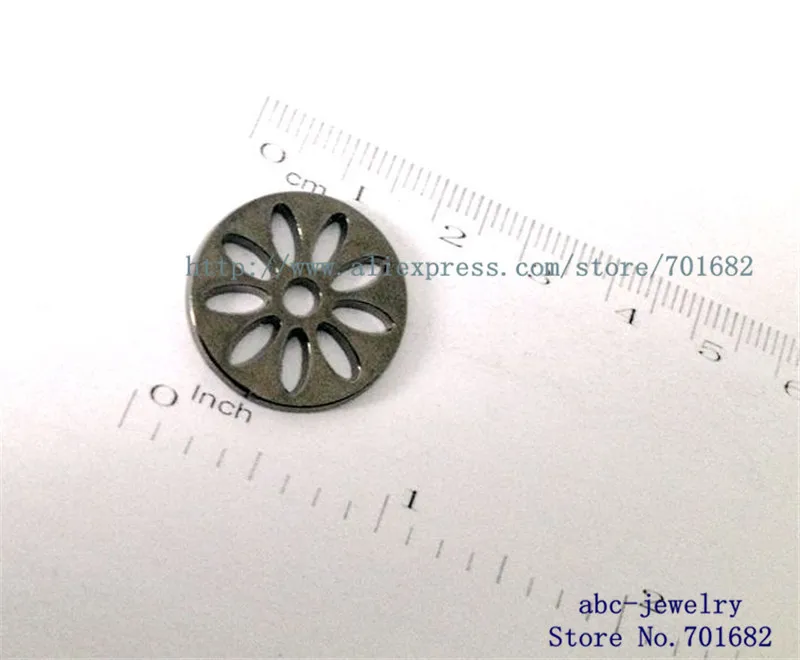 wholesales 10pcs floating plate 22mm gun black flower fit 30mm Floating Charm Locket zinc alloy as mom Dad sister grandma gift | Украшения