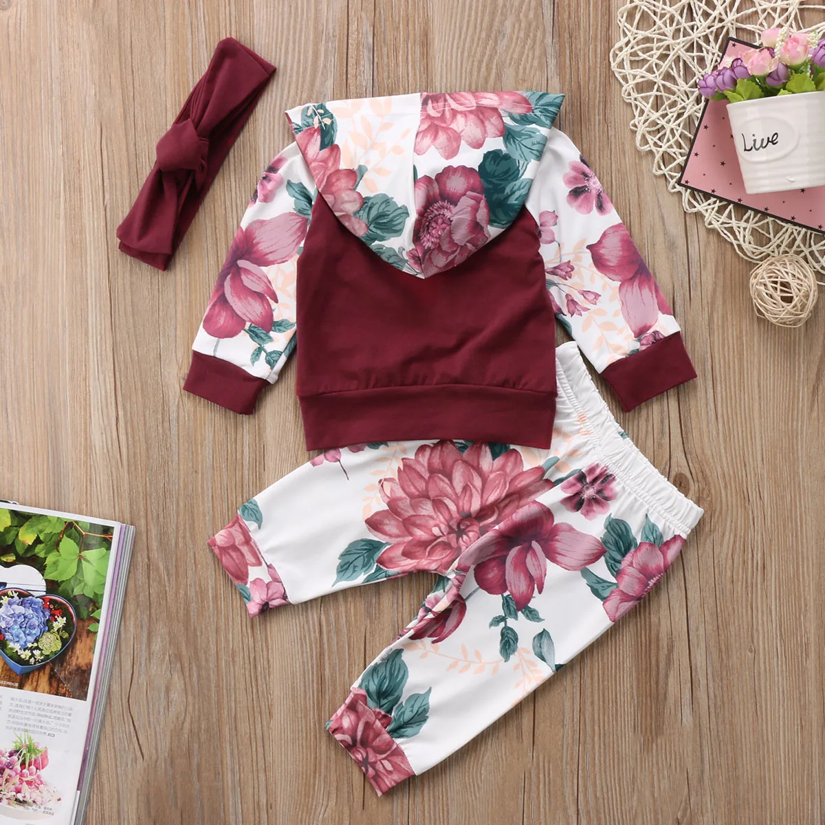 2017 г. Зимняя одежда для маленьких девочек топы с капюшоном и длинными рукавами +